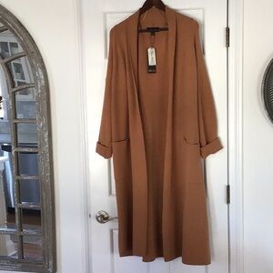 Women's NEW Brown sweater coat by Truth. Size medium.